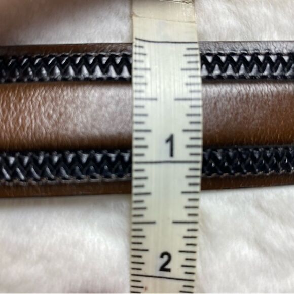 Johnston & Murphy Brown and Black Leather Belt Size 44 - Picture 12 of 12